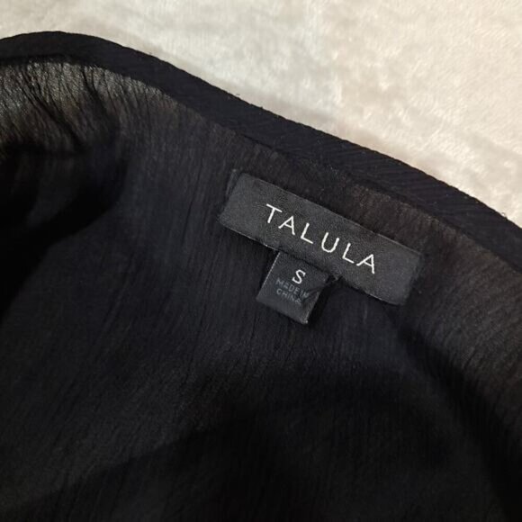 Talula‎ Black Layered Chiffon Camisole Tank Top - Size Small - Picture 4 of 7